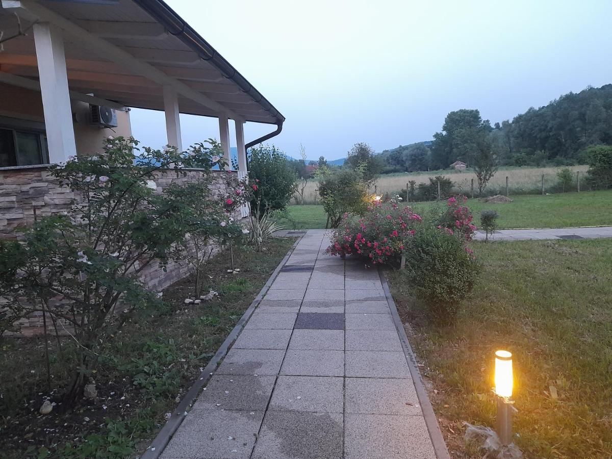 River Bank Apartments & Castle View Bihać Exterior foto